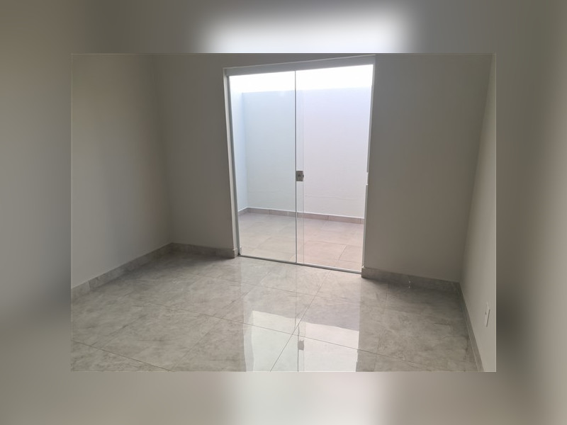 Casa à venda Jardim Santa Madre Paulina com 49m² e 2 quartos por R$ 215.000 - 20231109-080745.jpg