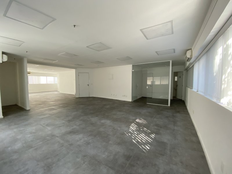 Comercial para alugar Itaim Bibi com 134m² e 1 quarto por R$ 6.000 - 1199583789-img-0258.jpeg
