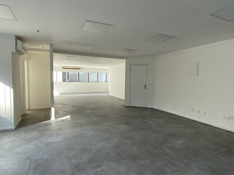 Comercial para alugar Itaim Bibi com 134m² e 1 quarto por R$ 6.000 - 2019238244-img-0770.jpeg