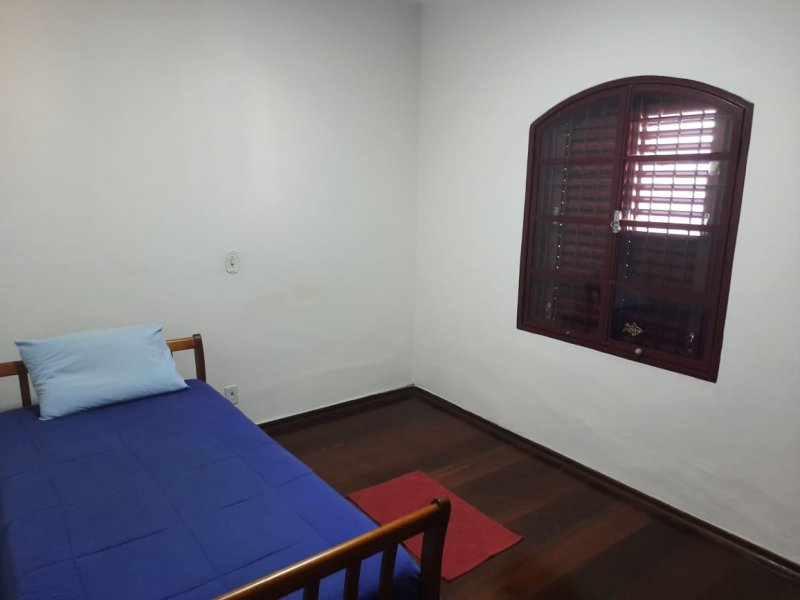 Casa à venda Vila Georgina com 200m² e 3 quartos por R$ 570.000 - 1655169025-1d1f06f7-c770-4fcb-b709-dfbeaa82f3fa.jpg