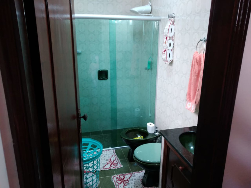 Casa à venda Vila Georgina com 200m² e 3 quartos por R$ 570.000 - ce944e49-e80a-4f6c-b3af-bd836cef92d3.jpg