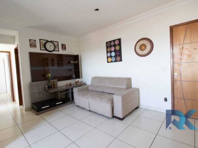 Apartamento à venda Setor Cândida de Morais com 75m² e 3 quartos por R$ 260.000 - 1695837719-c1faf387-759d-4378-9f6c-a40c562cc7f8.jpeg
