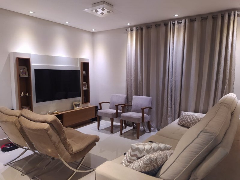 imóvel com 280m² - Jardim Deghi - Santana de Parnaiba
