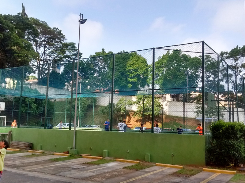Apartamento à venda Vila Carlos de Campos com 64m² e 3 quartos por R$ 400.000 - quadra.jpg