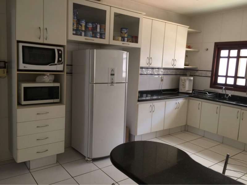 Casa à venda St. Jao com 240m² e 5 quartos por R$ 850.000 - 824726114-c2052683-1f8e-43ae-825e-30ff33ed791a.jpeg