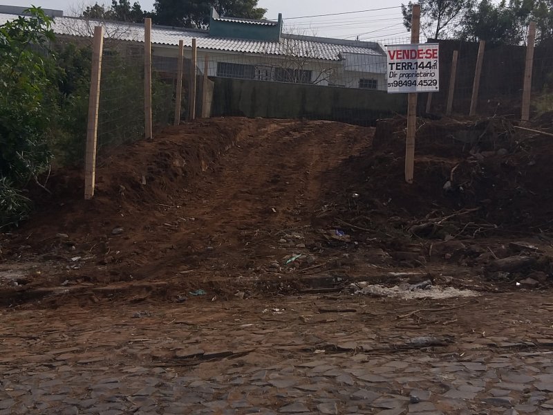 Terreno à venda Vargas com 144m² e 1 quarto por R$ 70.000 - 324783893-inbound5696183876507292314.jpg