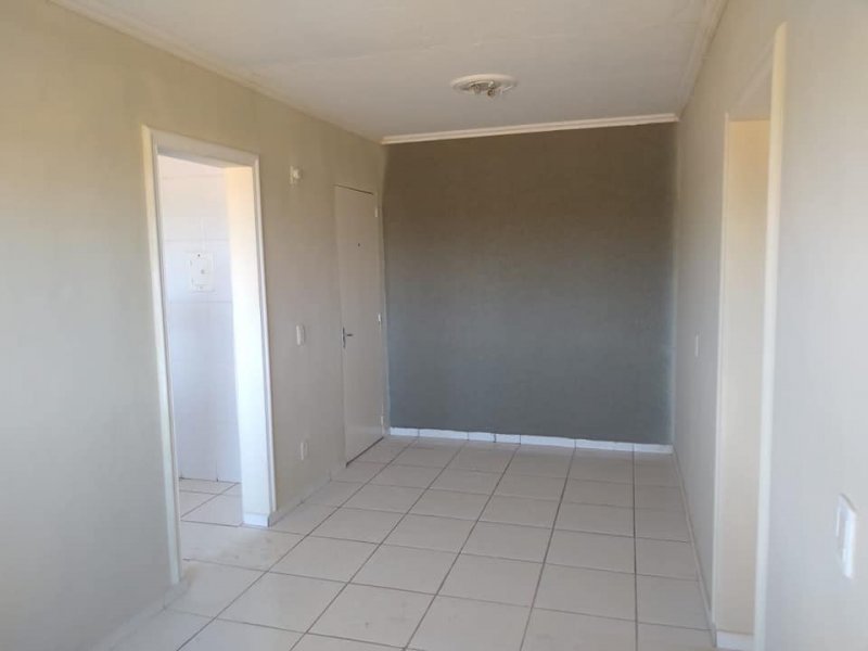 Apartamento à venda Jardim Itaipu com 79m² e 3 quartos por R$ 150.000 - 1523265806-02.jpg
