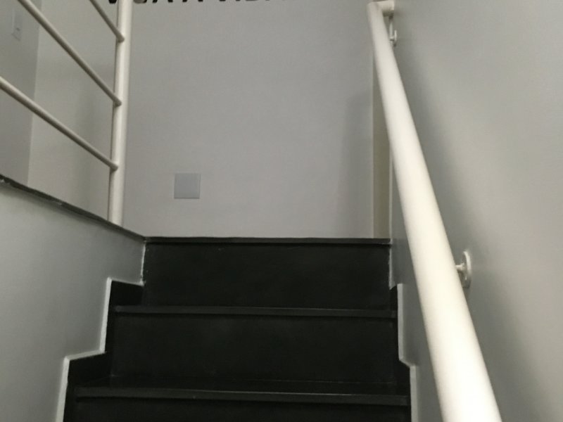 Casa de condomínio à venda Jardim Gilda Maria com 97m² e 3 quartos por R$ 370.000 - 27736260-escada01.JPG