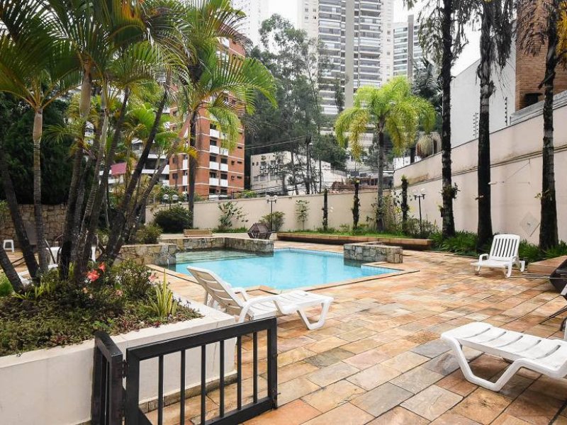 Apartamento à venda Vila Andrade com 141m² e 3 quartos por R$ 830.000 - 990181261-b202c3b080089c33a314ca3ef6d5987f.jpg