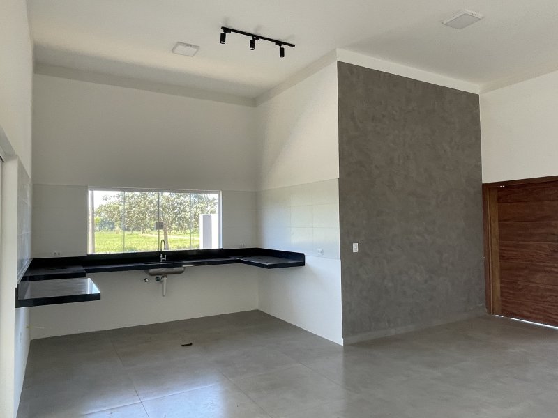 Casa de condomínio à venda Parque Santa Edwiges com 170m² e 3 quartos por R$ 750.000 - 2135152406-9e82ef52-4d70-4b47-9039-895f94fb3580.jpeg