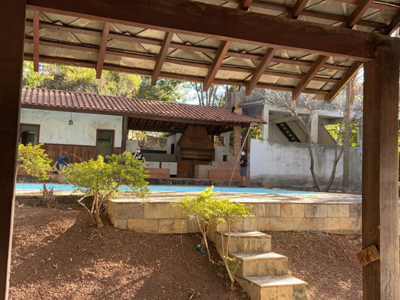 Terreno à venda Centro com 6890000m² e 1 quarto por R$ 1.000.000 - imagem-do-whatsapp-de-2024-10-11-as-222119-f4c0796d.jpg