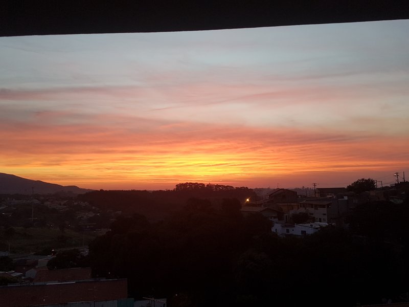 Casa à venda Jardim Paulista I com 297m² e 3 quartos por R$ 980.000 - 1511594118-61-vista-sacada-anoitecer.jpg