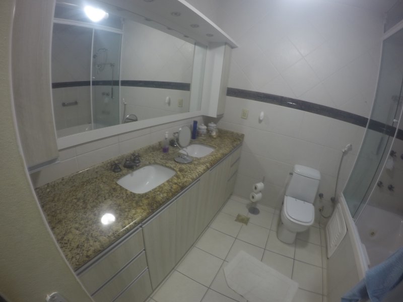 Casa à venda Jardim Paulista I com 297m² e 3 quartos por R$ 980.000 - 1945742409-51-suite.JPG