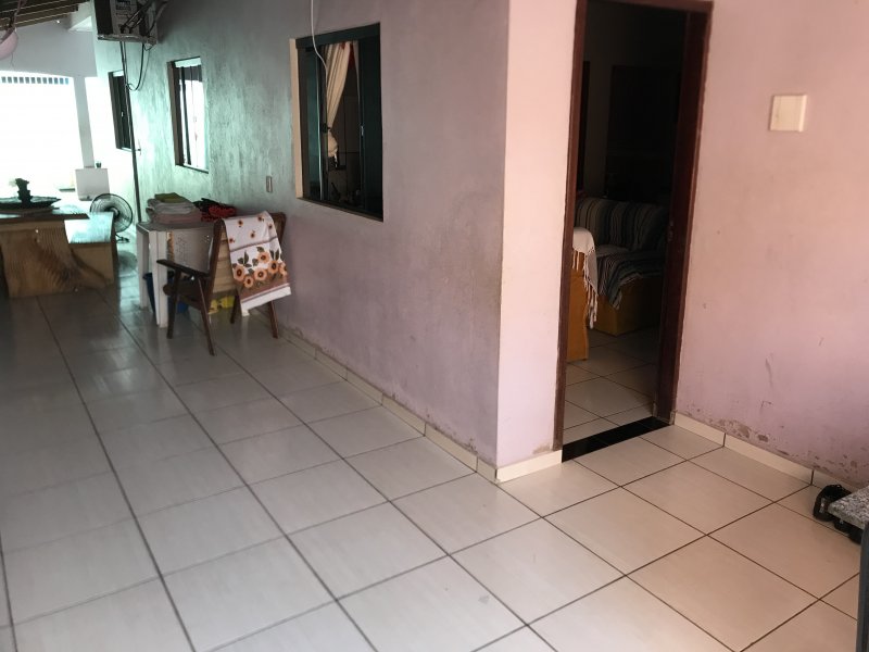 Casa à venda Centro com 177m² e 3 quartos por R$ 280.000 - 1430205682-5dec3690-d561-4f4f-9f77-07fc15bd1f7a.jpeg