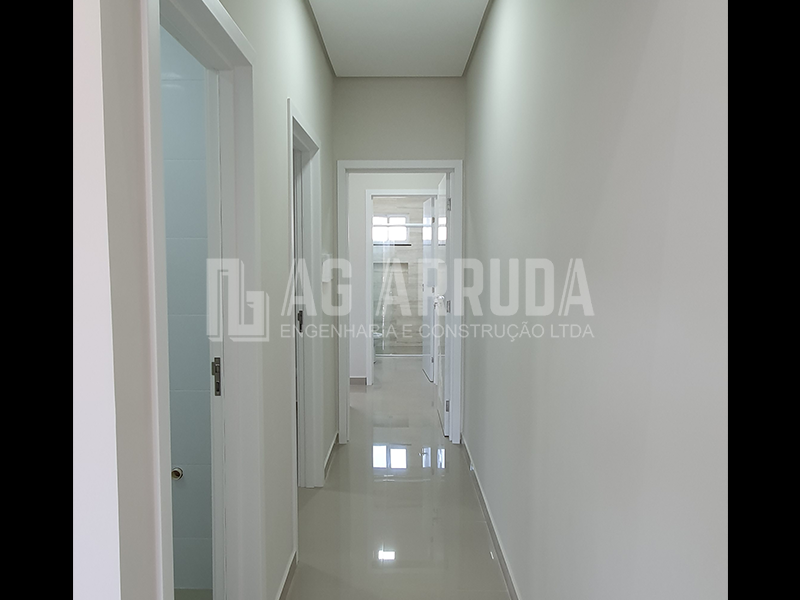 Casa à venda Jardim Lancaster II com 93m² e 2 quartos por R$ 350.000 - 593771196-corredor.png