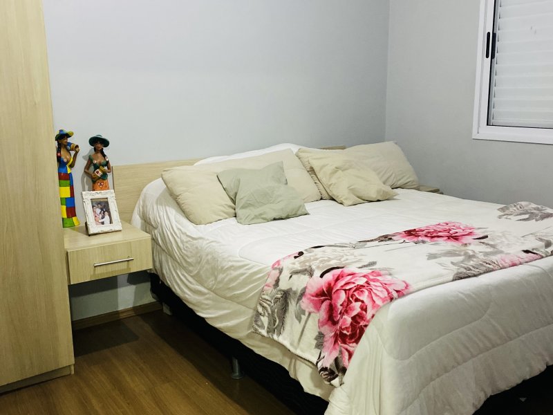 imóvel com 58m² - Jardim Tupanci - Barueri
