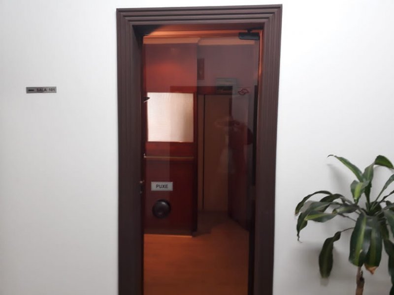 Comercial à venda Sé com 58m² e 1 quarto por R$ 180.000 - 1216970810-605c23f0-b298-4708-89d7-bbfd025a0f81.jpeg