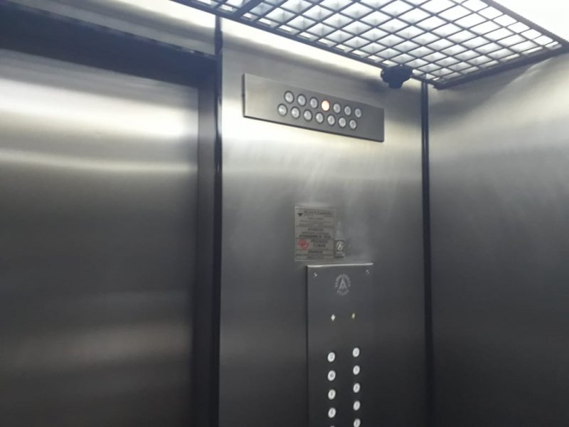 Comercial à venda Sé com 58m² e 1 quarto por R$ 180.000 - 1942933367-8d27b245-22e3-4c5b-965e-84571664e62d.jpeg