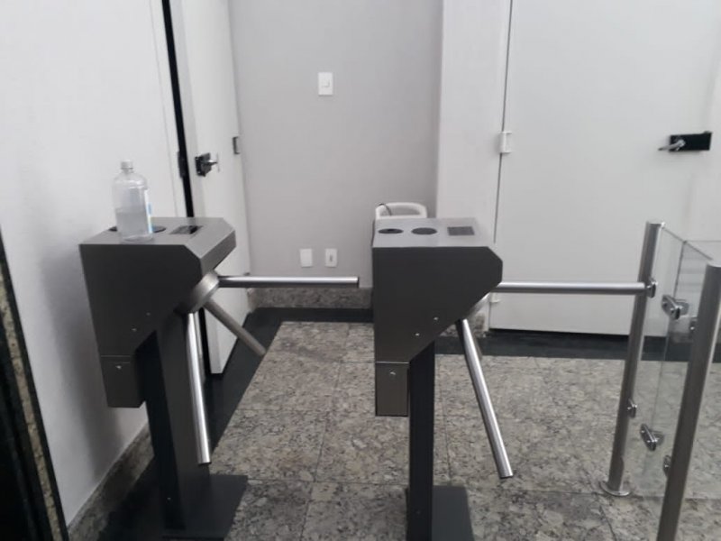 Comercial à venda Sé com 58m² e 1 quarto por R$ 180.000 - 2001197931-84ec32e4-c56d-4320-9bcc-373f49d67b30.jpeg