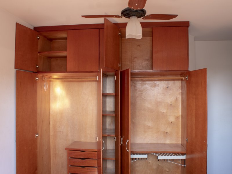 Apartamento à venda Jardim Uniao da Vitoria com 84m² e 3 quartos por R$ 390.000 - 1013458739-suite-armario.jpg