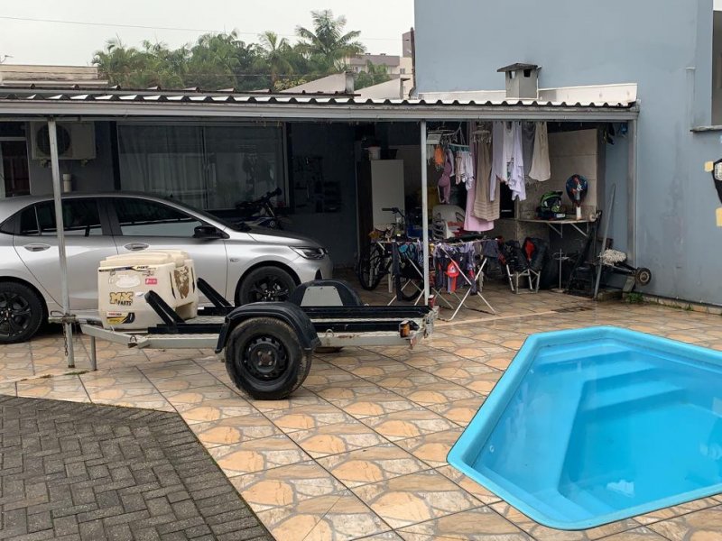 Casa à venda Vila Nova com 170m² e 3 quartos por R$ 630.000 - 10583614-7b20cf9d-bcd6-47ec-9b25-2b4b04fe2c88.jpeg