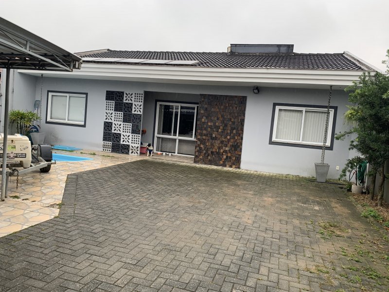 Casa à venda Vila Nova com 170m² e 3 quartos por R$ 630.000 - 1558779576-44a576be-449a-47f0-8f65-47ec12f57e2e.jpeg