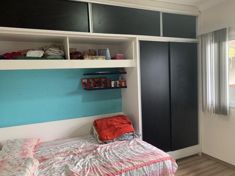 Casa à venda Vila Nova com 170m² e 3 quartos por R$ 630.000 - 889342205-11cdb54d-065f-404f-8d07-d65269aa553e.jpeg