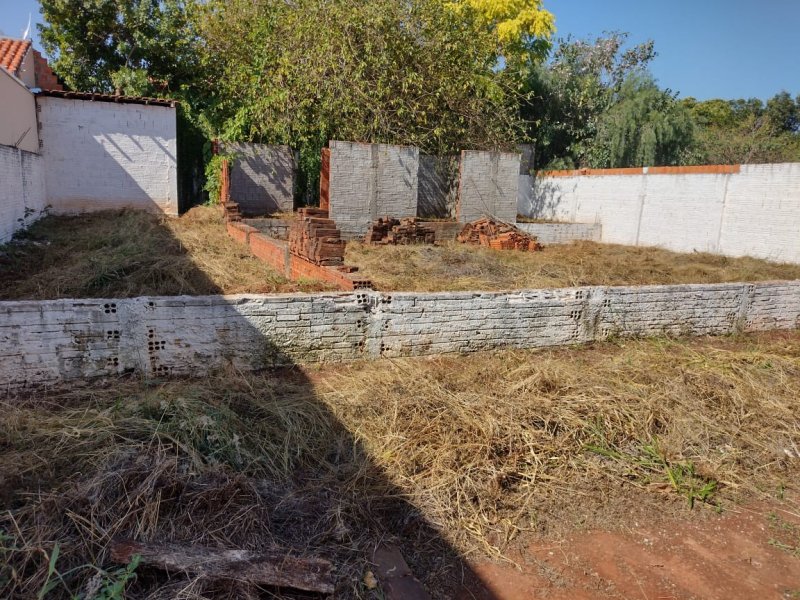 Terreno à venda Villagio Di Roma com 575m² e 1 quarto por R$ 350.000 - 1565643301-whatsapp-image-2021-07-12-at-14.jpeg