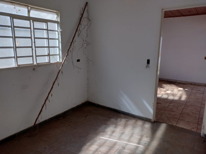 Terreno à venda Villagio Di Roma com 575m² e 1 quarto por R$ 350.000 - 2006272900-whatsapp-image-2021-07-12-at-14.jpeg