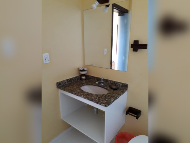 imóvel com 310m² - Centro - Peruíbe