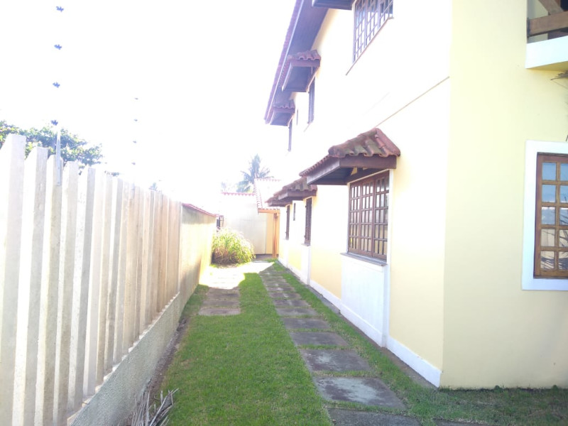 imóvel com 310m² - Centro - Peruíbe