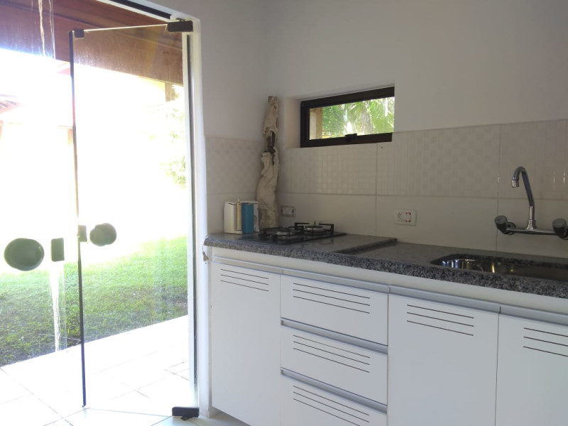 imóvel com 310m² - Centro - Peruíbe