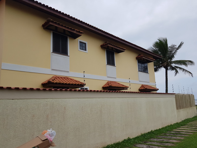 imóvel com 310m² - Centro - Peruíbe