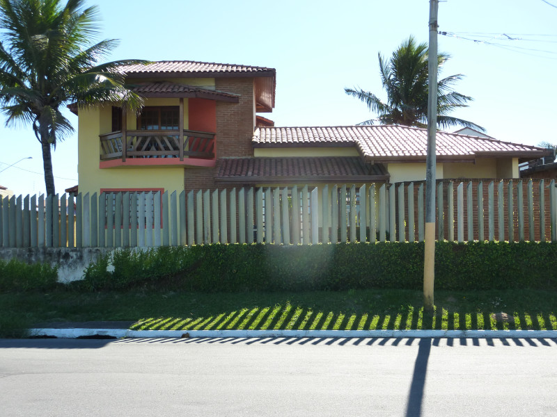 imóvel com 310m² - Centro - Peruíbe