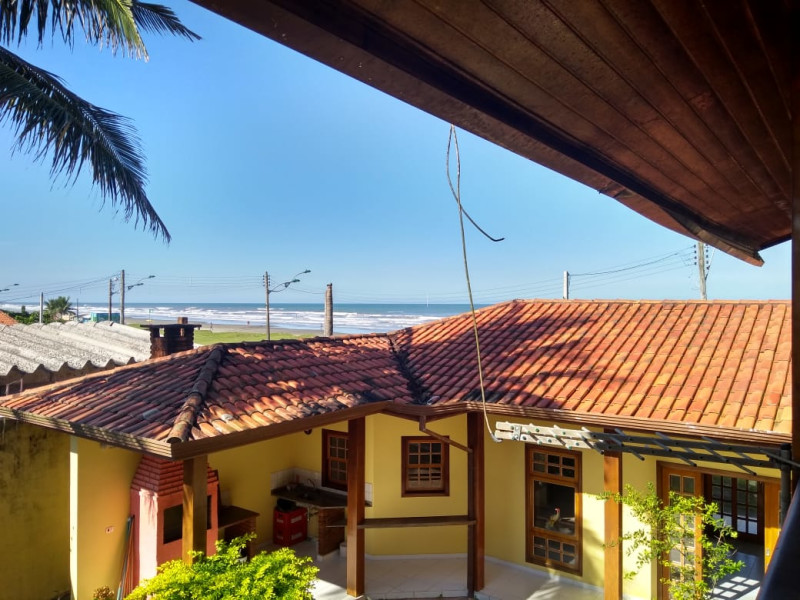 imóvel com 310m² - Centro - Peruíbe
