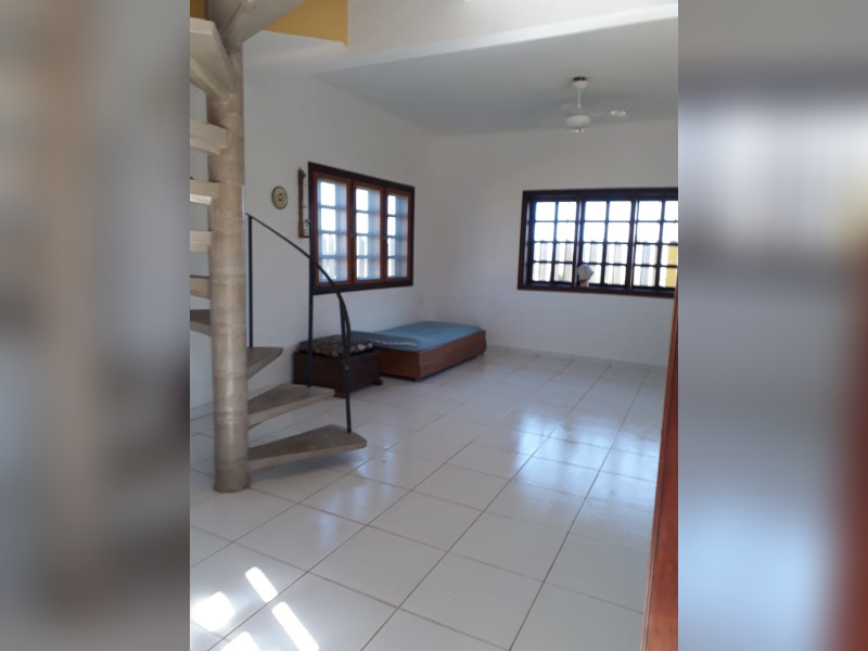 imóvel com 310m² - Centro - Peruíbe