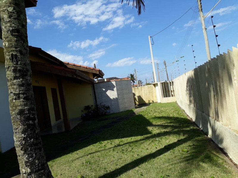 imóvel com 310m² - Centro - Peruíbe