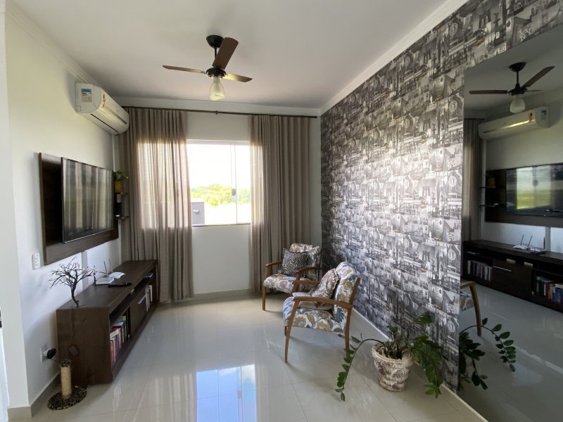 Casa de condomínio à venda Centro com 380m² e 4 quartos por R$ 950.000 - 1835153249-7d76df2c-695c-45d8-9f4f-153321c7dab7.jpeg