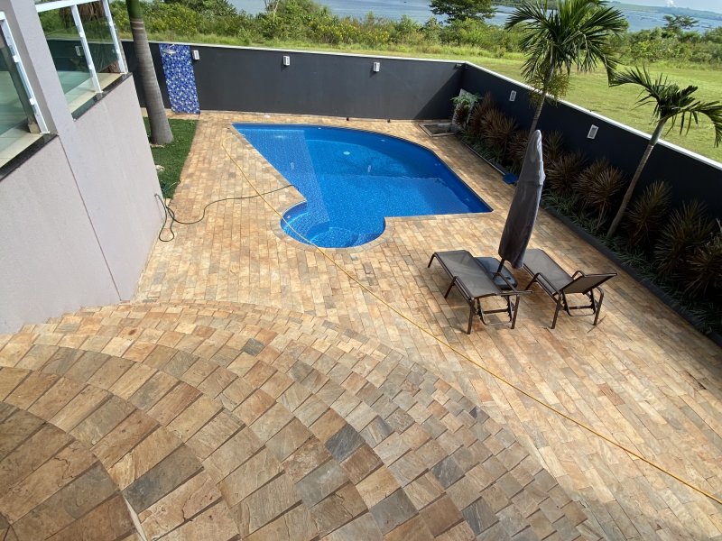 Casa de condomínio à venda Centro com 380m² e 4 quartos por R$ 950.000 - 288041823-1125a5bf-23be-4a74-9901-6915ab68fe46.jpeg