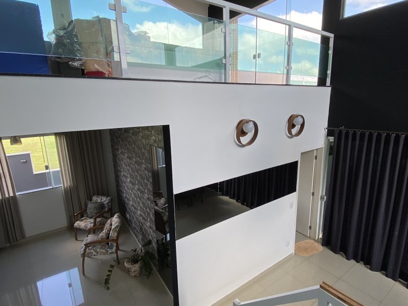 Casa de condomínio à venda Centro com 380m² e 4 quartos por R$ 950.000 - 946288979-163817f7-ab79-4544-98a2-c8a0fa6dd0eb.jpeg