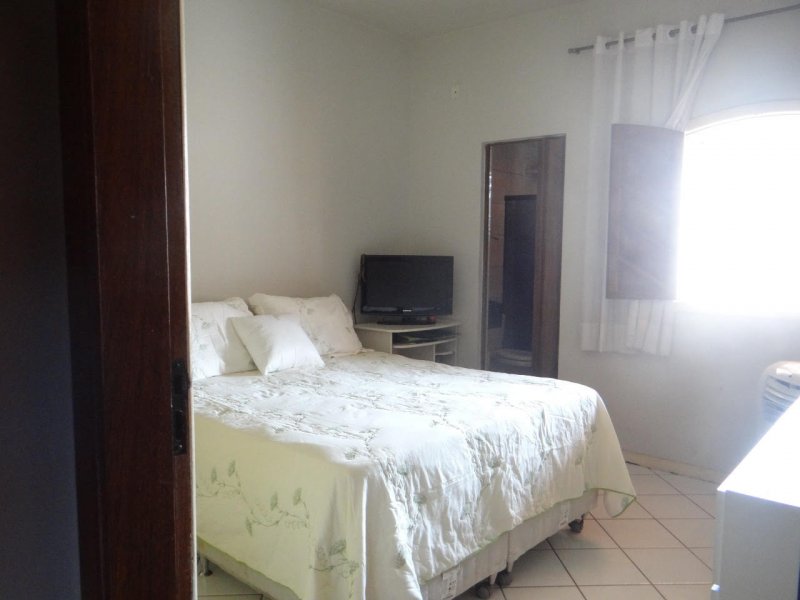 Casa à venda Bandeirantes com 300m² e 4 quartos por R$ 450.000 - 1808328698-unnamed-2.jpg