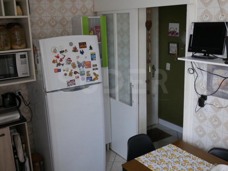 Apartamento à venda Partenon com 71m² e 2 quartos por R$ 180.000 - 2104952382-8.jpg