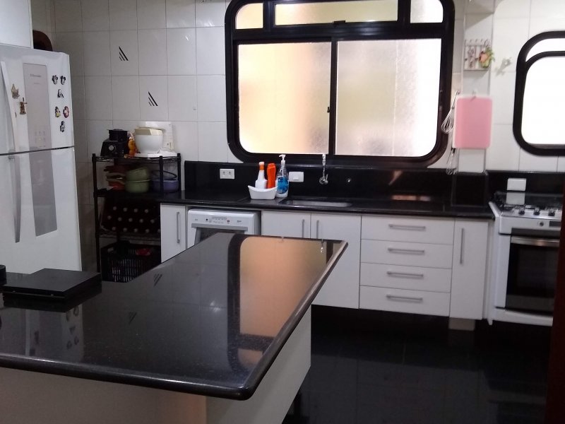 Apartamento à venda Vila Osasco com 140m² e 3 quartos por R$ 650.000 - 646402042-cozinha-1.jpg
