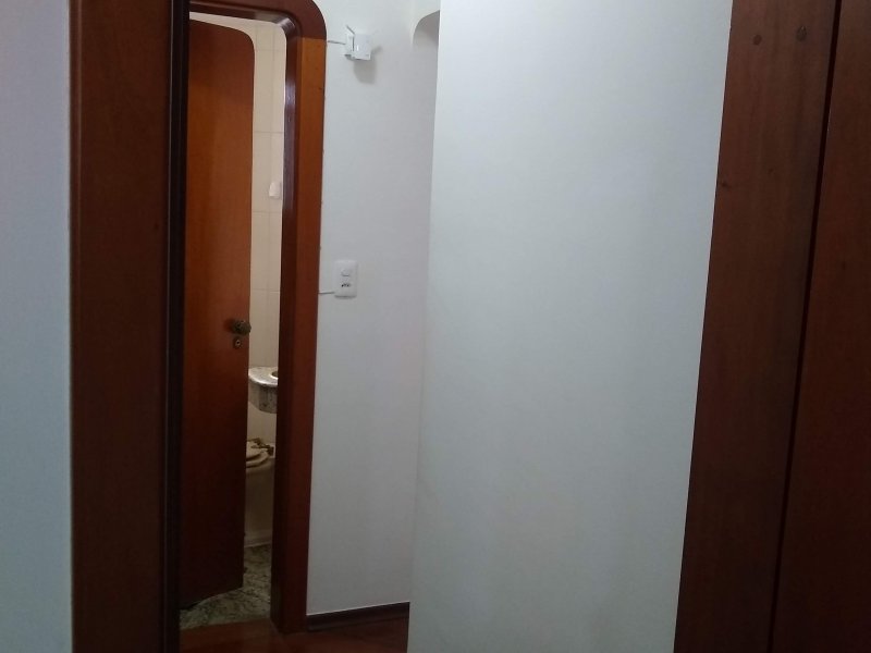 Apartamento à venda Vila Osasco com 140m² e 3 quartos por R$ 650.000 - 861449348-corredor-sala-1.jpg