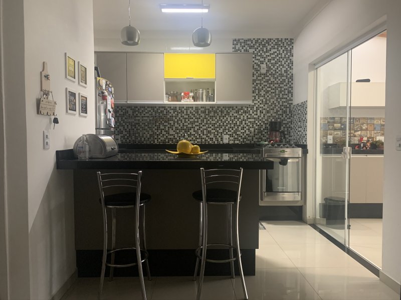 Casa de condomínio à venda Vila Nova Sorocaba com 100m² e 3 quartos por R$ 310.000 - 1973448655-57c3b806-9d14-40b4-a504-1c5c45c89578.jpeg