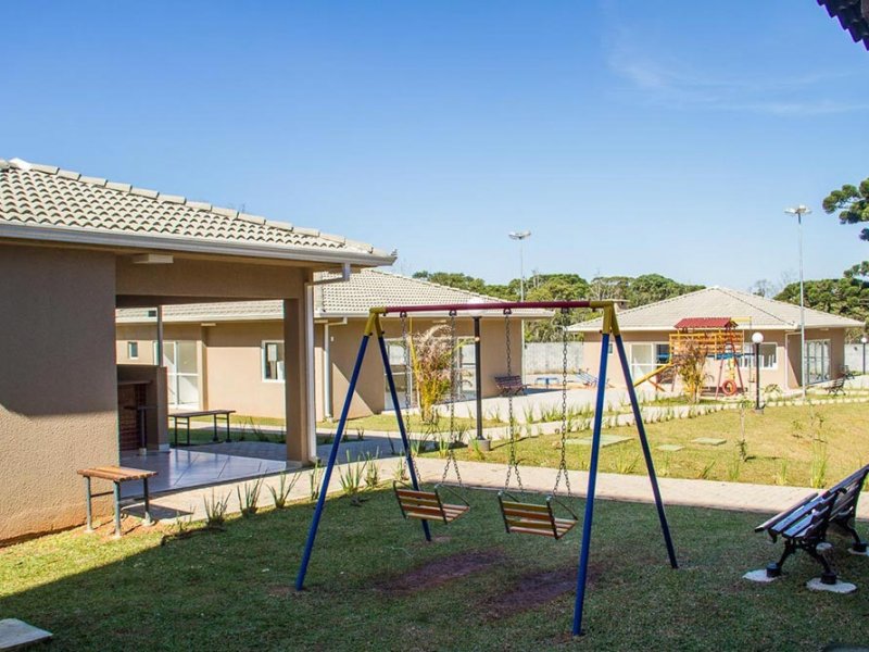 Apartamento à venda Santa Candida com 58m² e 3 quartos por R$ 238.000 - 228966482-parquinho-ap.jpg