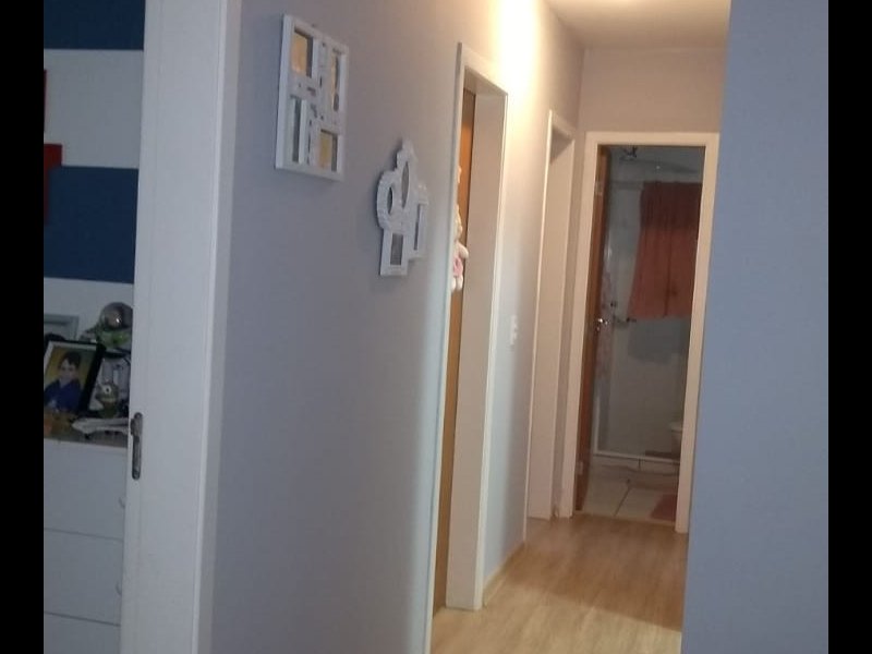 Apartamento à venda Santa Candida com 58m² e 3 quartos por R$ 238.000 - 781778879-corredor-ap.jpg