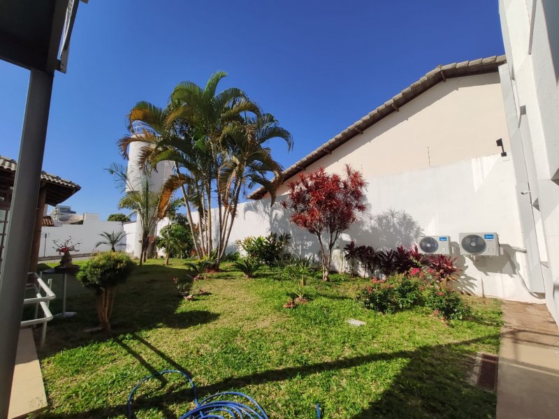 Comercial para alugar Santa Mônica com 17m² e 1 quarto por R$ 1.100 - 1558406794-whatsapp-image-2021-07-14-at-09.jpeg