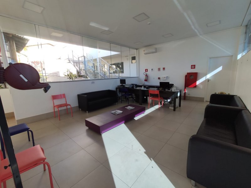 Comercial para alugar Santa Mônica com 17m² e 1 quarto por R$ 1.100 - 2129260968-whatsapp-image-2021-07-14-at-09.jpeg