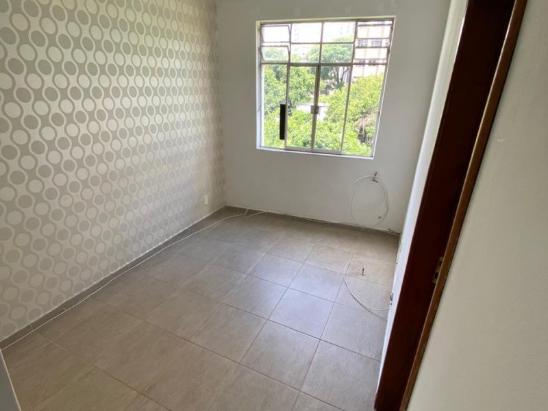 Apartamento à venda Jardim Paulista com 42m² e 1 quarto por R$ 290.000 - 1059024628-sala-1.jpg